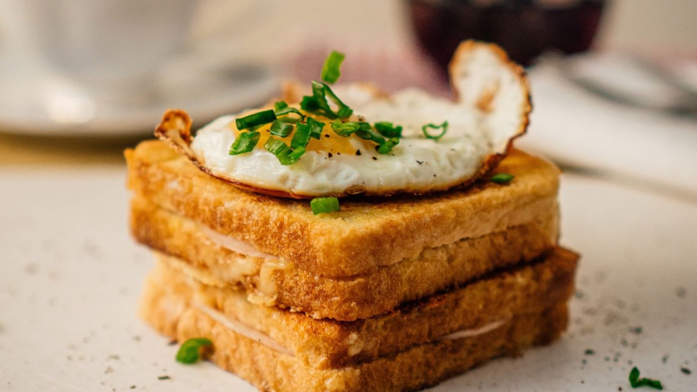french croque monsieur recipe ham and cheese grilled sandwich