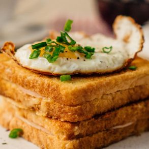 french croque monsieur recipe ham and cheese grilled sandwich