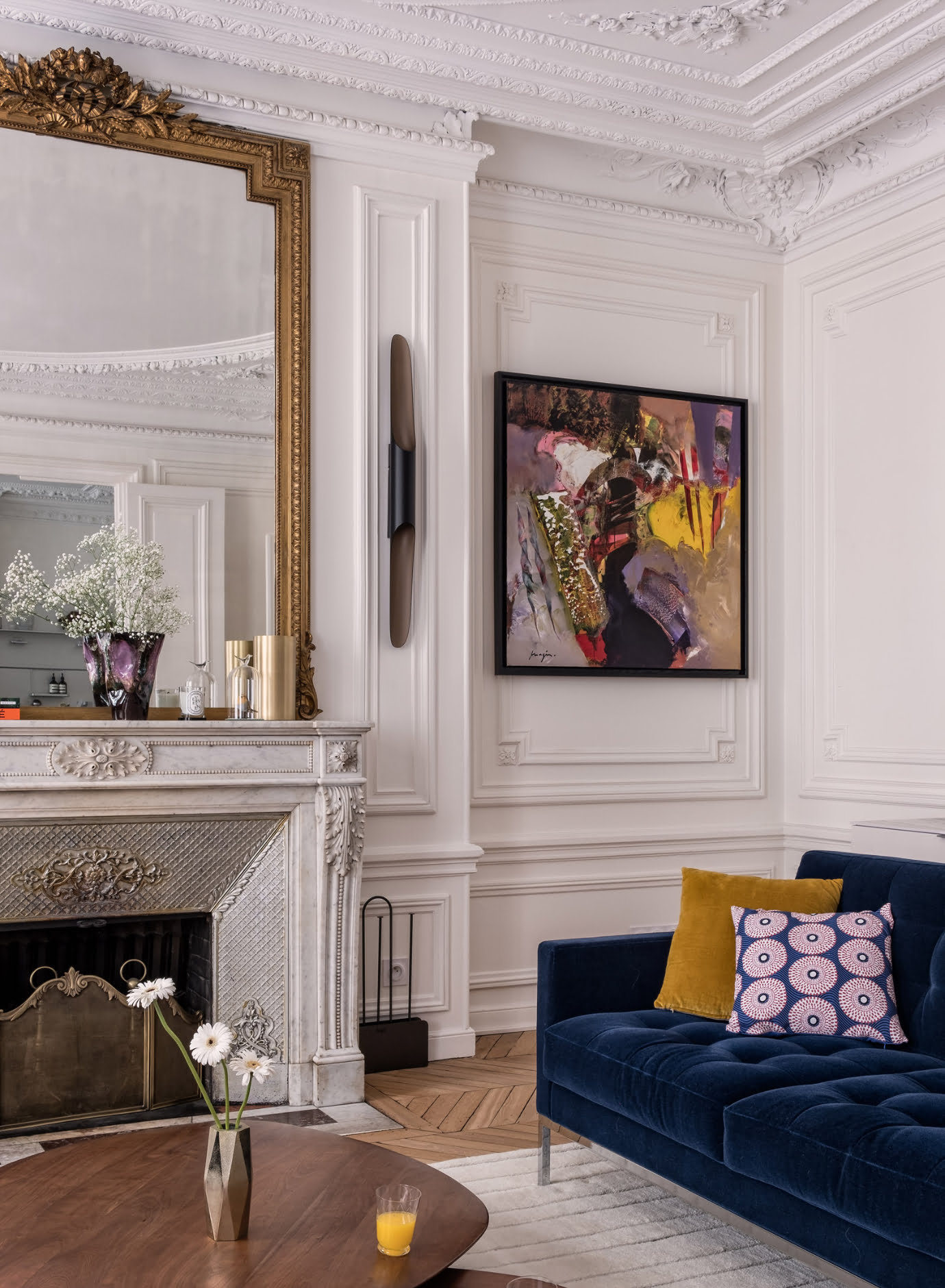 The Ultimate Guide To Parisian Style Decor, Paris Decorations For Living Room