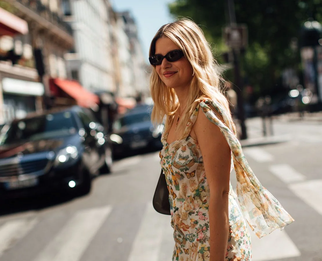 7 Dresses French Women Wear in Summer - Leonce Chenal