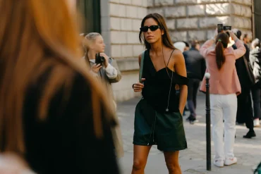 how French women wear shorts