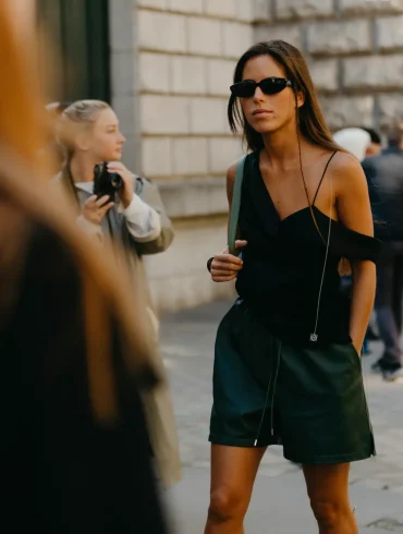 how French women wear shorts