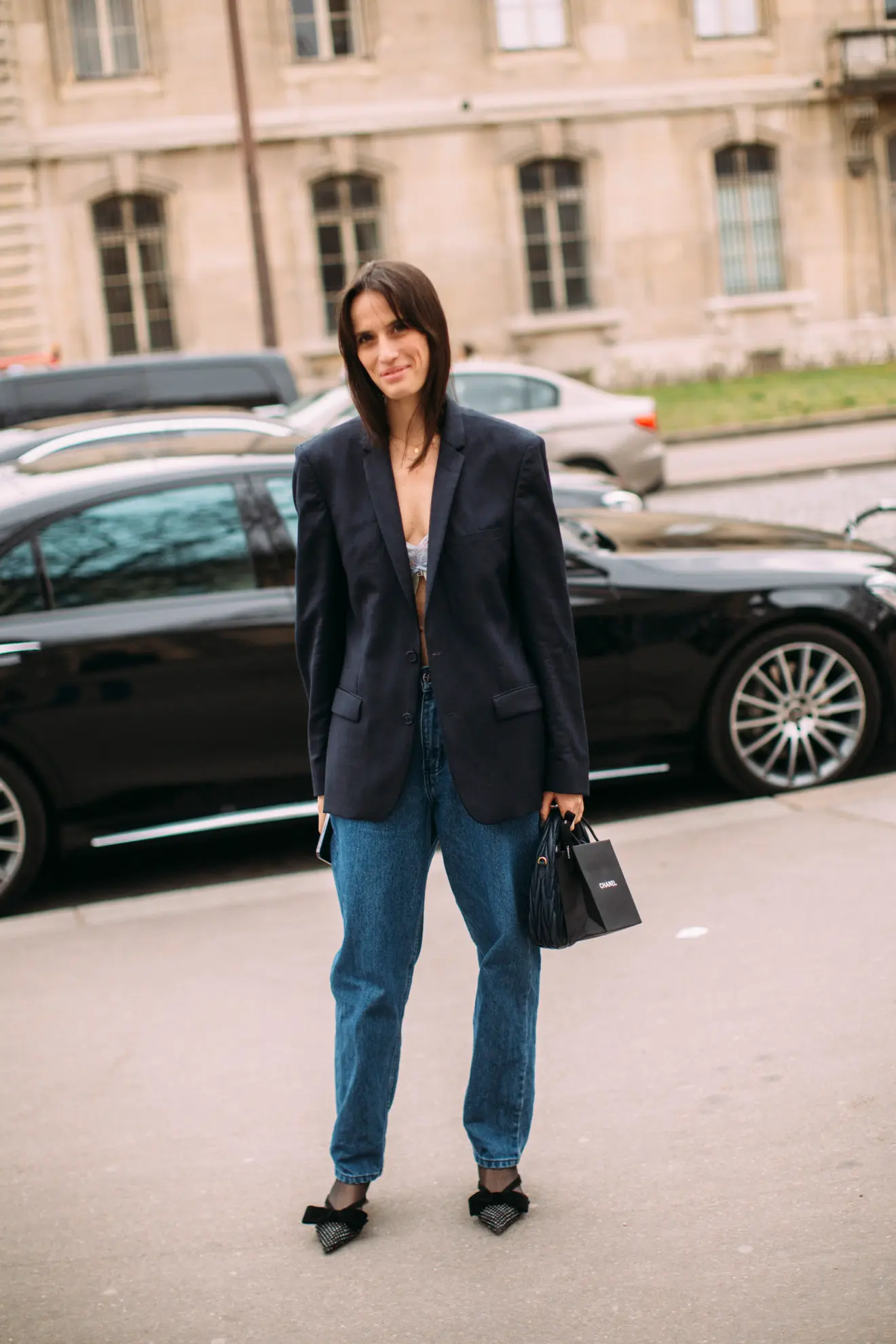The Ultimate Guide to Chic Parisian Style - Leonce Chenal