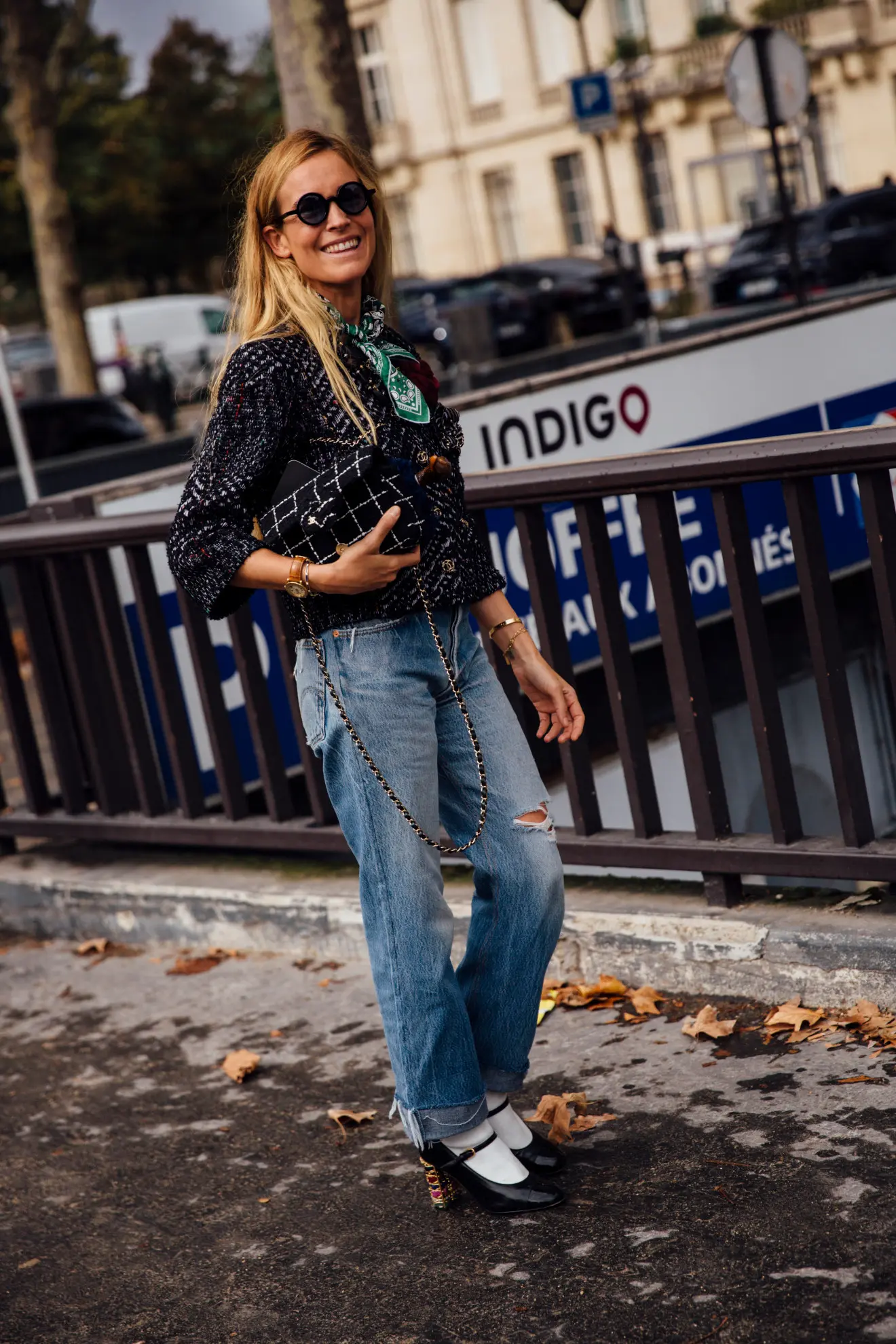 paris street style chanel tweed jacket with jeans